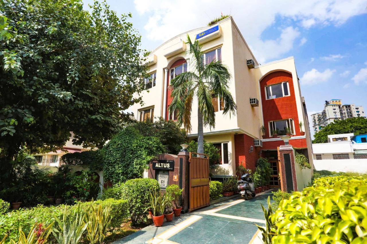 Fabhotel Altus Gurgaon Exterior foto